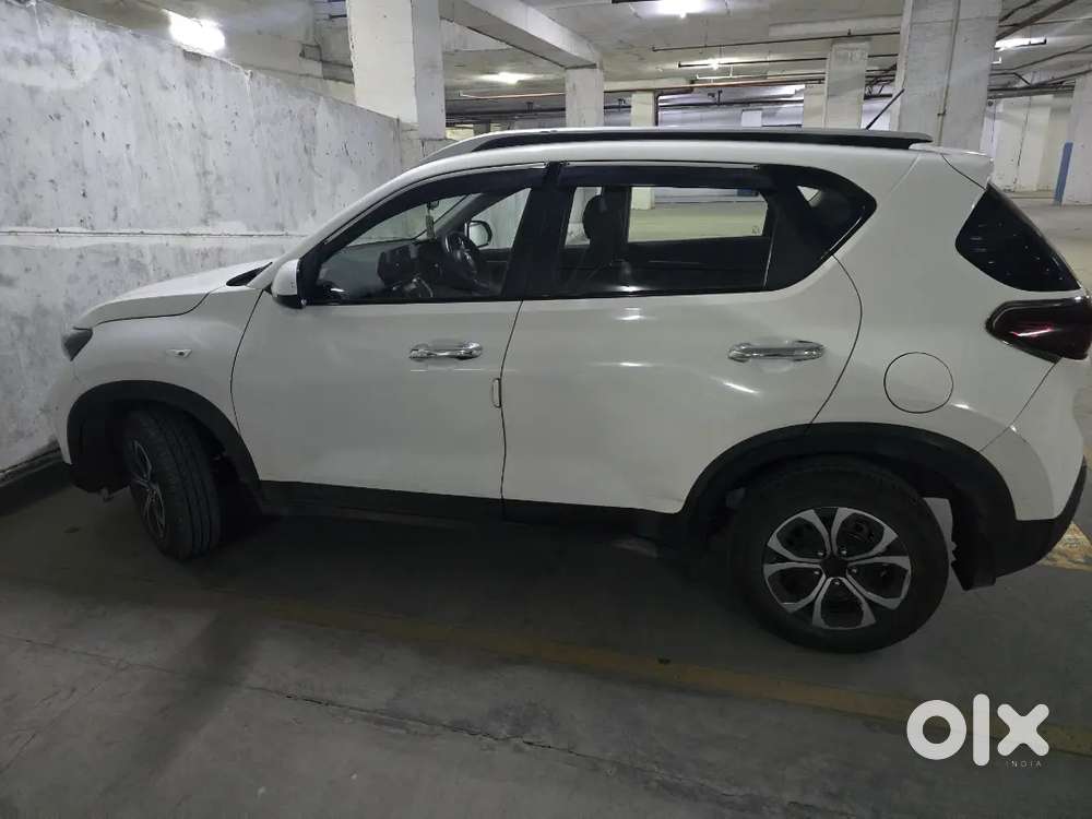 Kia Sonet Sale
