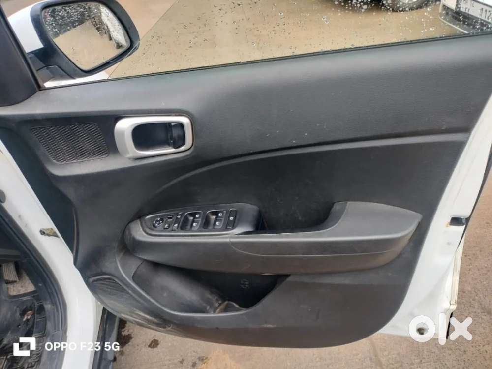 Hyundai Venue S 1.2 Petrol, 2022, Petrol