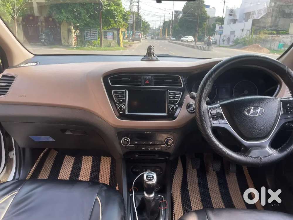 Hyundai I20 Asta  Petrol & Cng