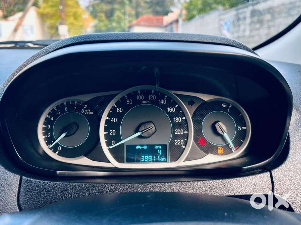 Ford Figo 1.2p Titanium Plus Mt, 2017, Petrol