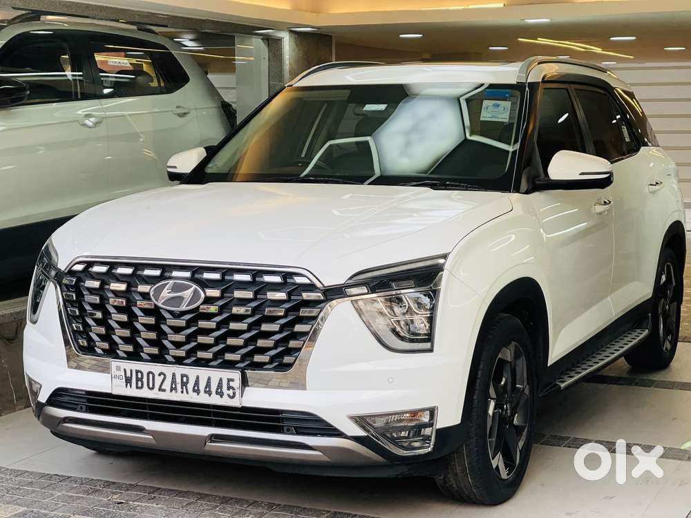 Hyundai Alcazar 2.0 Signature (o) Petrol At 6 Str Dual Tone, 2021, P..