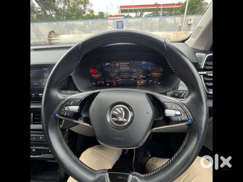Skoda Kushaq Style 1.0l Tsi Mt, 2022, Petrol