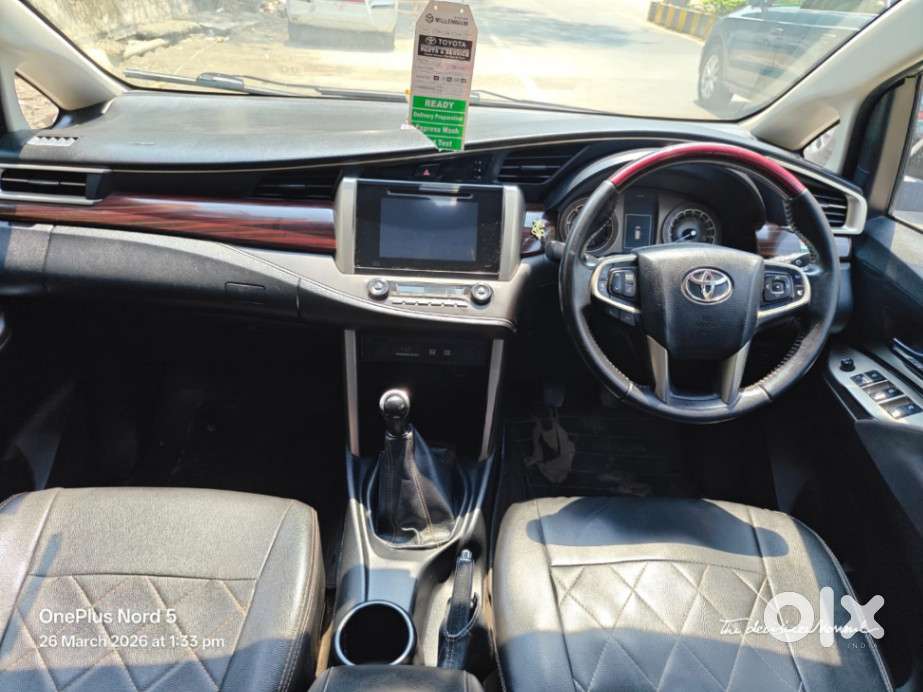 Toyota Innova Crysta 2.4 V 8 Str, 2017, Diesel