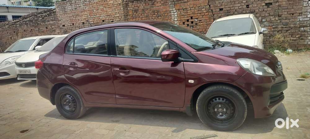 Honda Amaze, 2015, Petrol