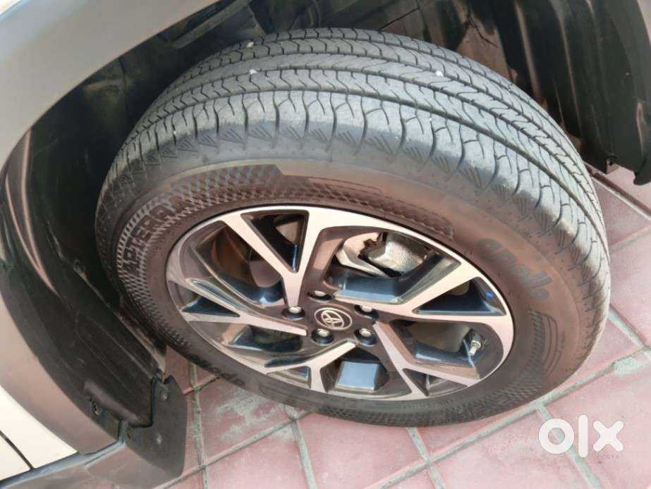 Toyota Urban Cruiser Hyryder 1.5 V Hybrid, 2025, Petrol