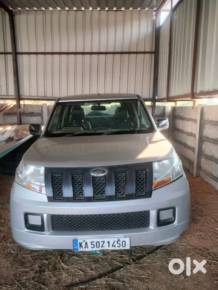 Mahindra Tuv 300 2017