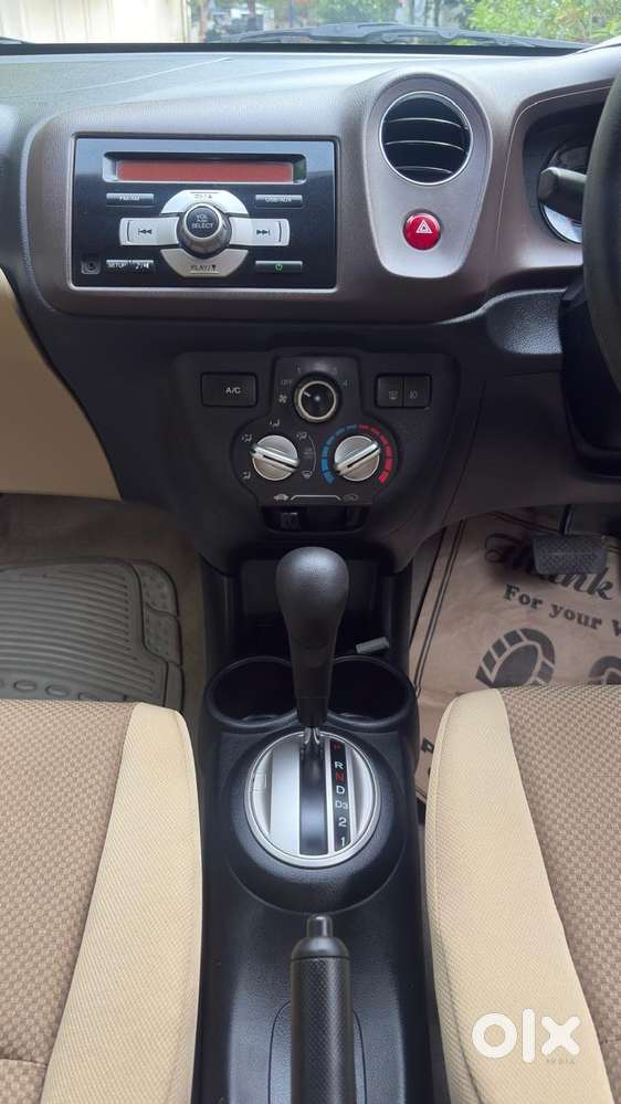 Honda Brio Vx O At, 2013, Petrol
