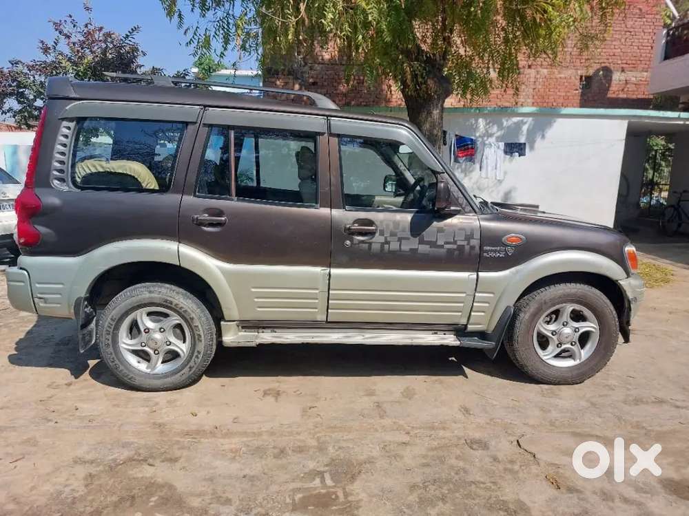 Mahindra Scorpio Classic 2010 Diesel 129000 Km Driven