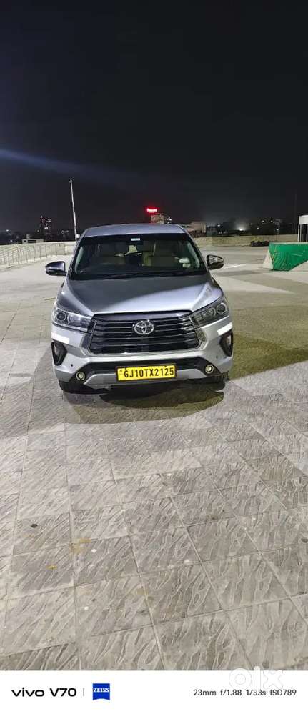 Toyota Innova Crysta 2019 Diesel 180000 Km Driven