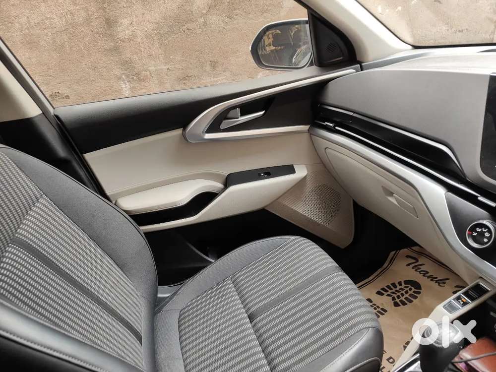 Kia Carens 2021 Petrol 18000 Km Driven