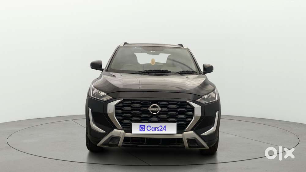 Nissan Magnite Kuro Edition 1.0 Petrol Mt, 2025, Petrol