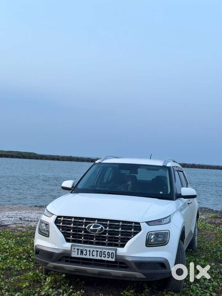2022 Hyundai Venue Petrol