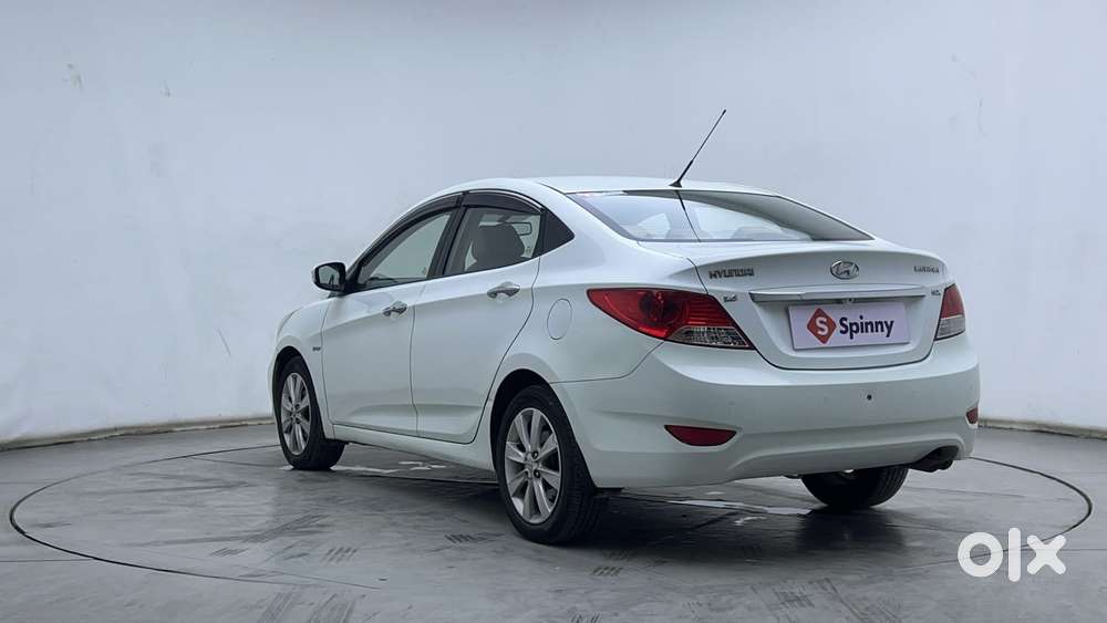 Hyundai Verna Fluidic 1.6 Vtvt Sx Automatic, 2012, Petrol