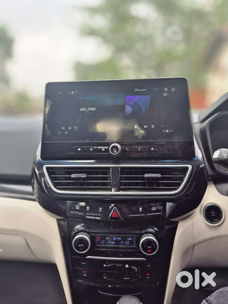 Mahindra Xuv 3xo, 2024, Petrol
