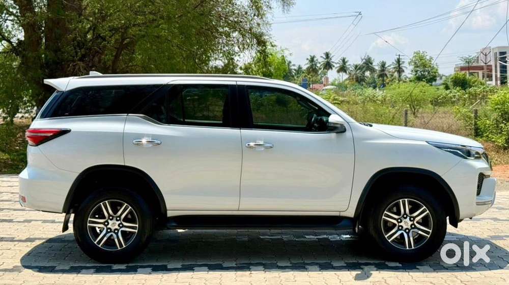 Toyota Fortuner 4x2 Mt 2.8 Diesel, 2023, Diesel
