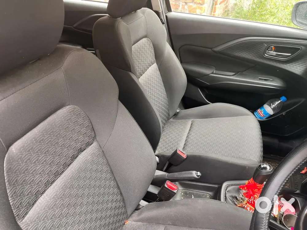Maruti Suzuki Swift Vxi 2025