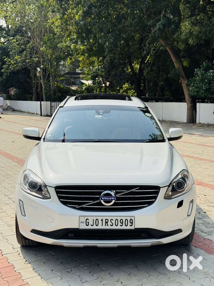 Volvo Xc60 D5 Awd Automatic, 2016, Diesel
