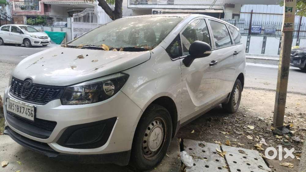Mahindra Marazzo, 2019, Diesel