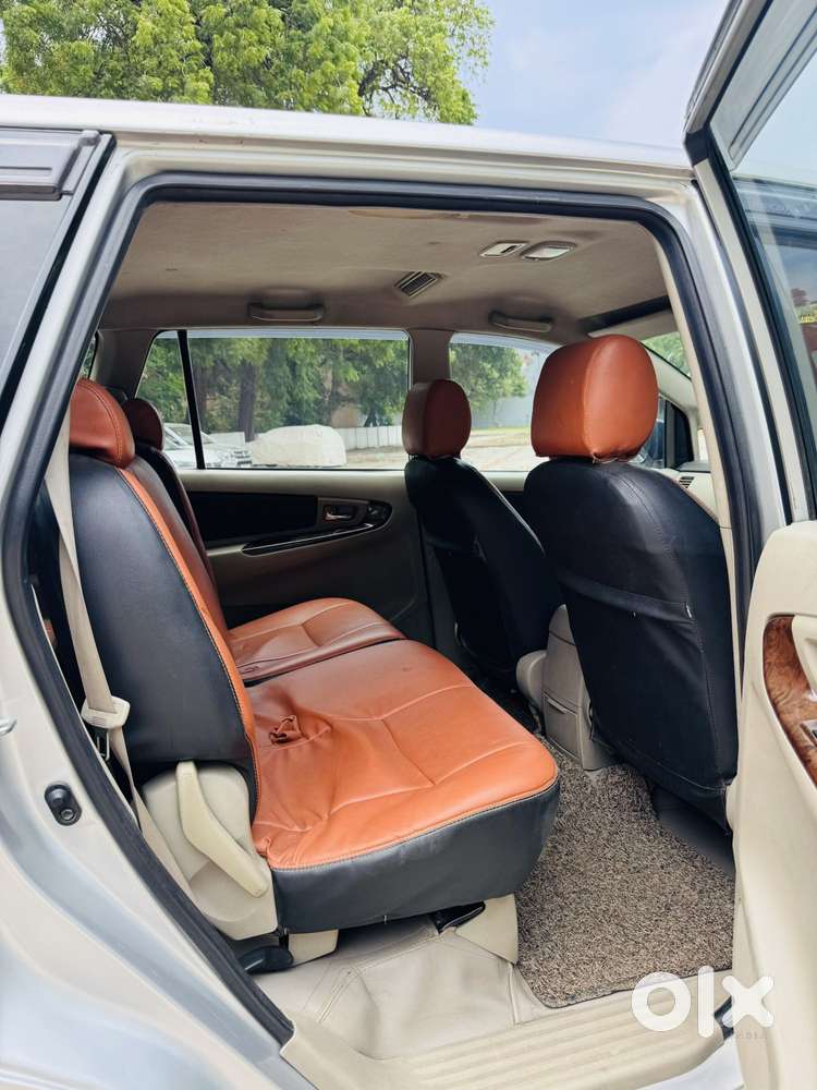 Toyota Innova 2.5 Vx 8 Str, 2014, Diesel