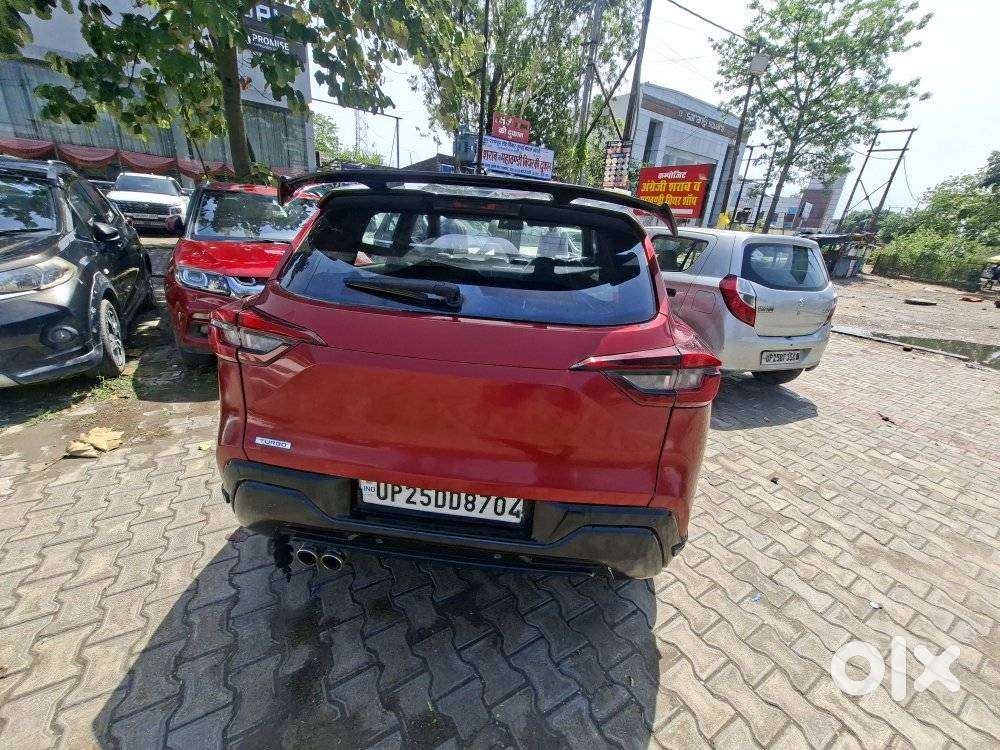 Nissan Magnite 1.0 Xv Premium Dual Tone, 2021, Petrol