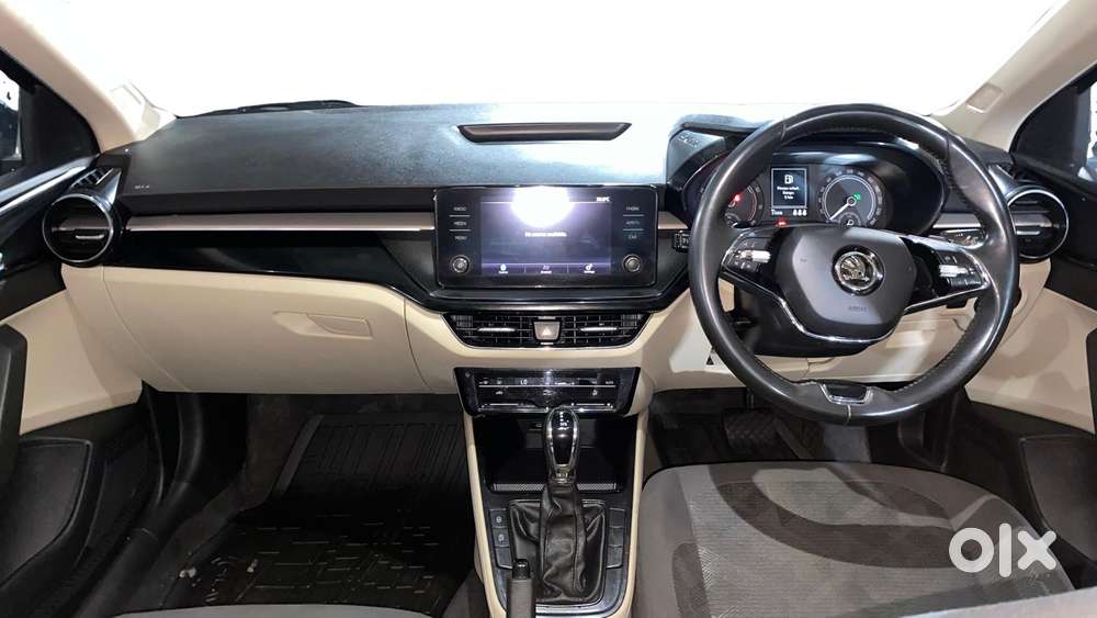 Skoda Slavia 1.0 Ambition Tsi At, 2023, Petrol