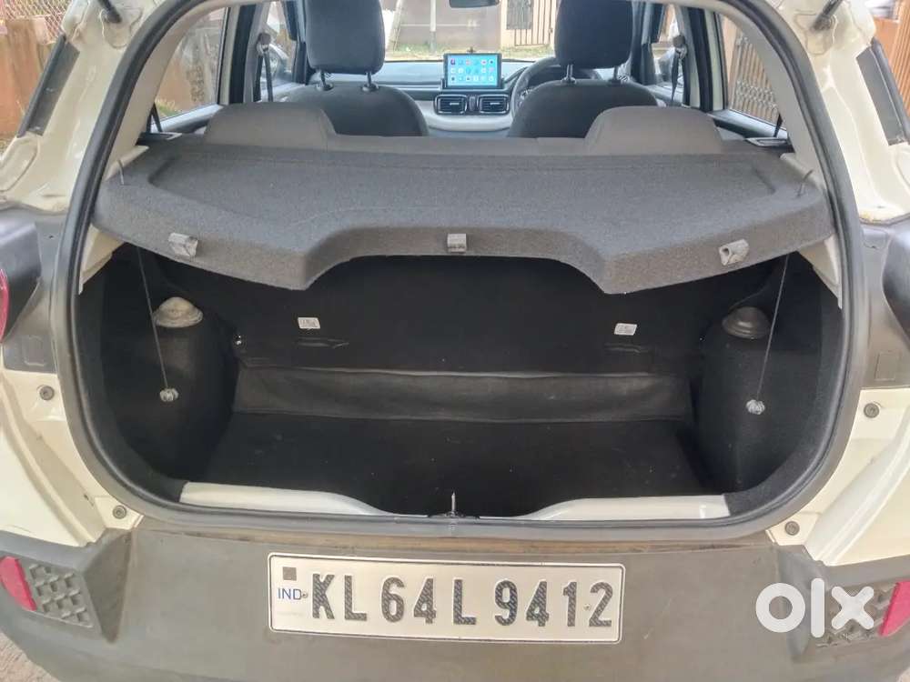 Tata Punch 2023 Petrol Only 21000 Km Driven