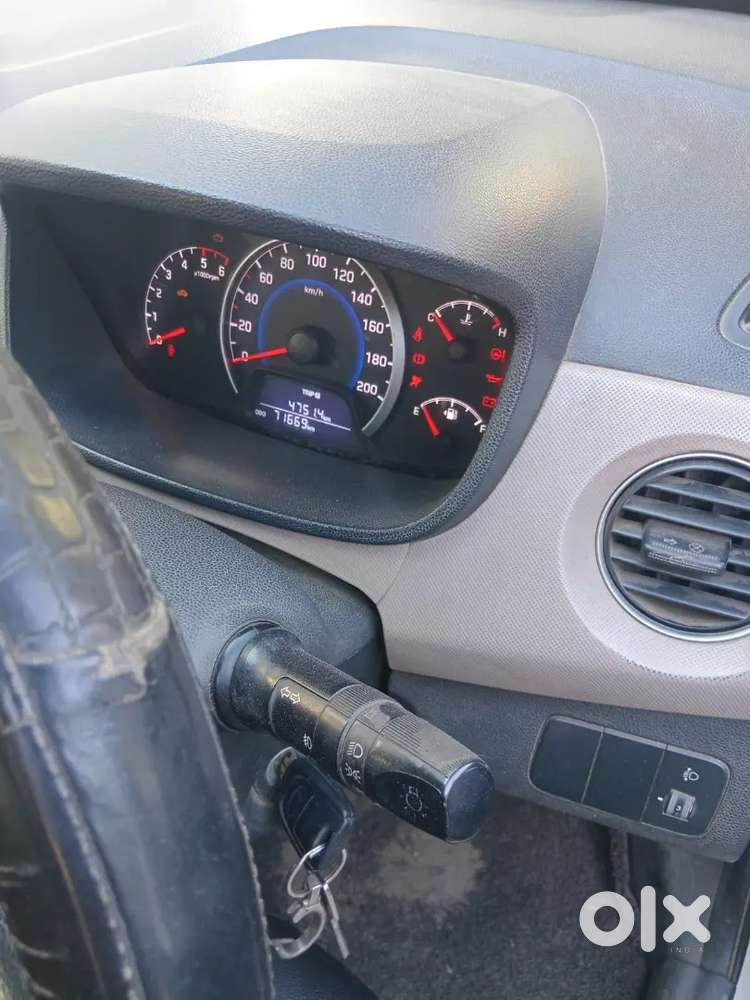 Hyundai Grand I10 2017 Diesel 71000 Km Driven