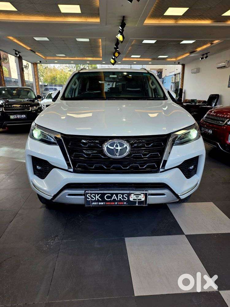 Toyota Fortuner