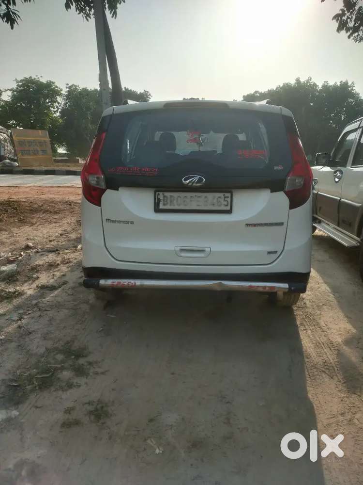 Mahindra Marazzo 2020