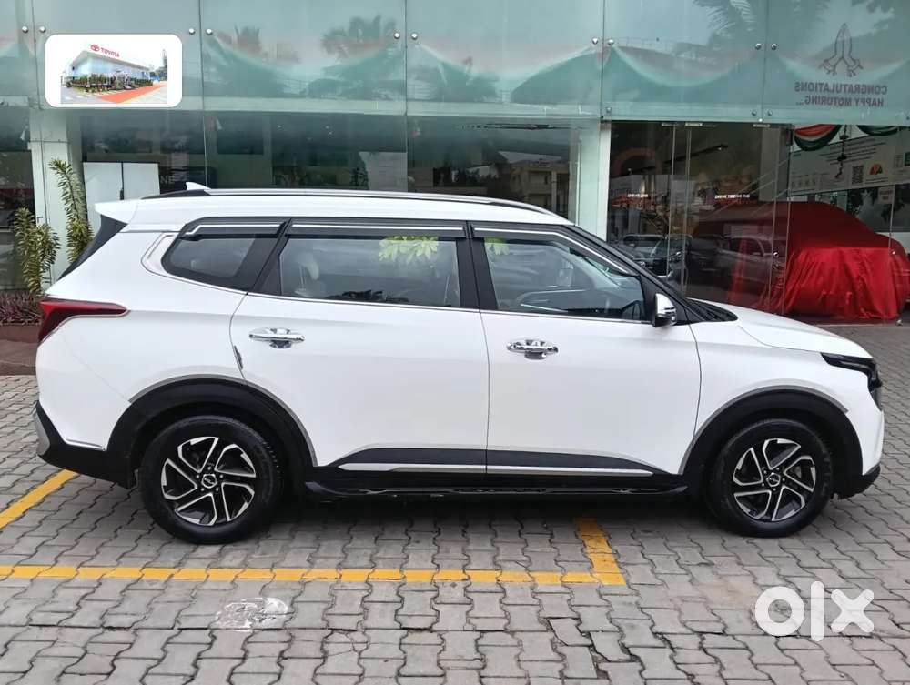 Kia Carens 1.4 Luxury Plus 6 Str, 2022, Petrol