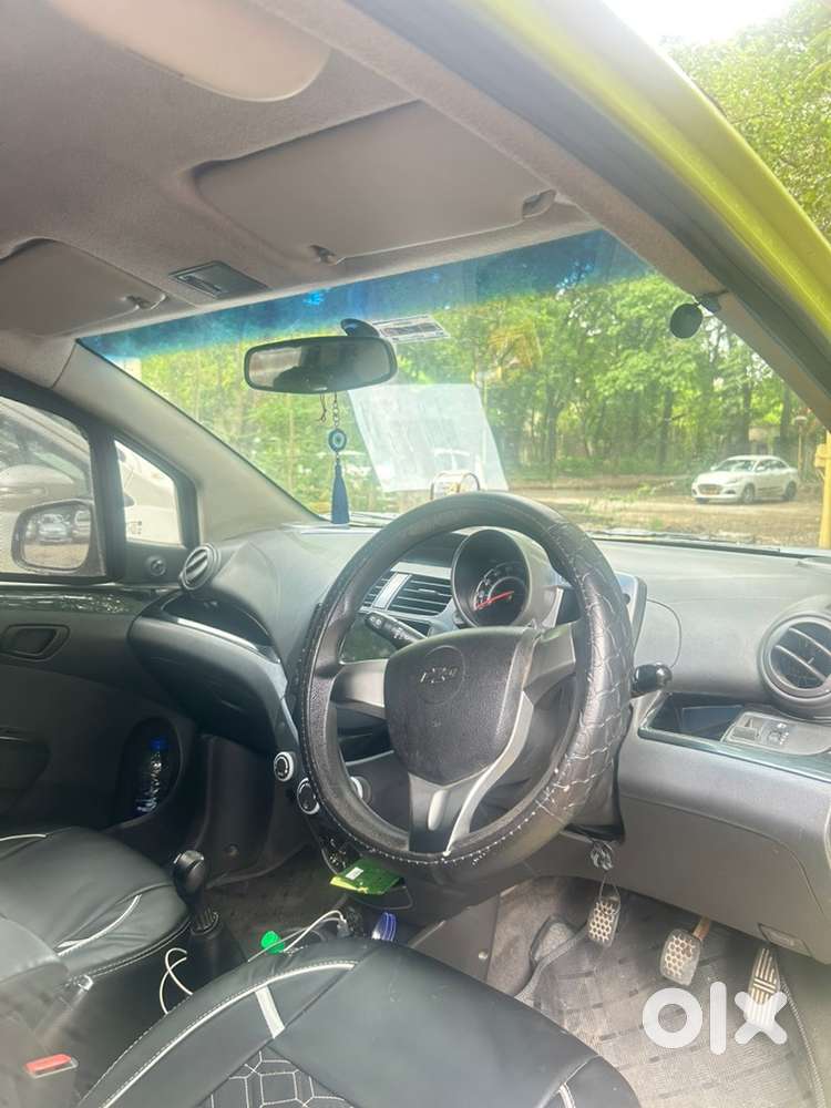 Chevrolet Beat Lt 2010 Car