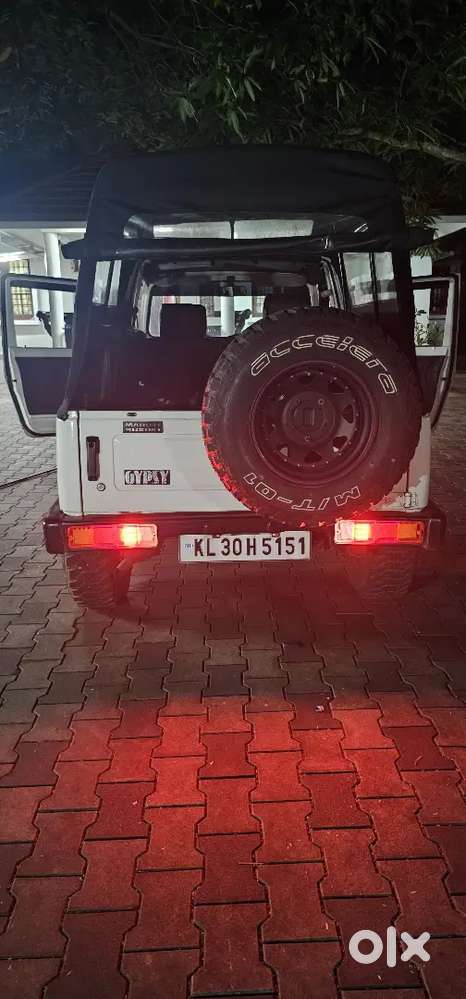 Maruti Suzuki Gypsy Mg 413 W