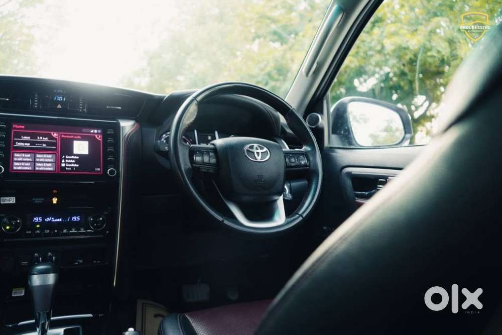 Toyota Fortuner Legender 4x2 At 2.8, 2024, Diesel