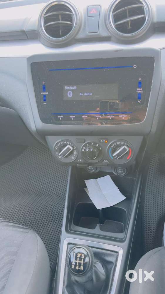 Maruti Suzuki Swift Vvt Vxi, 2021, Petrol