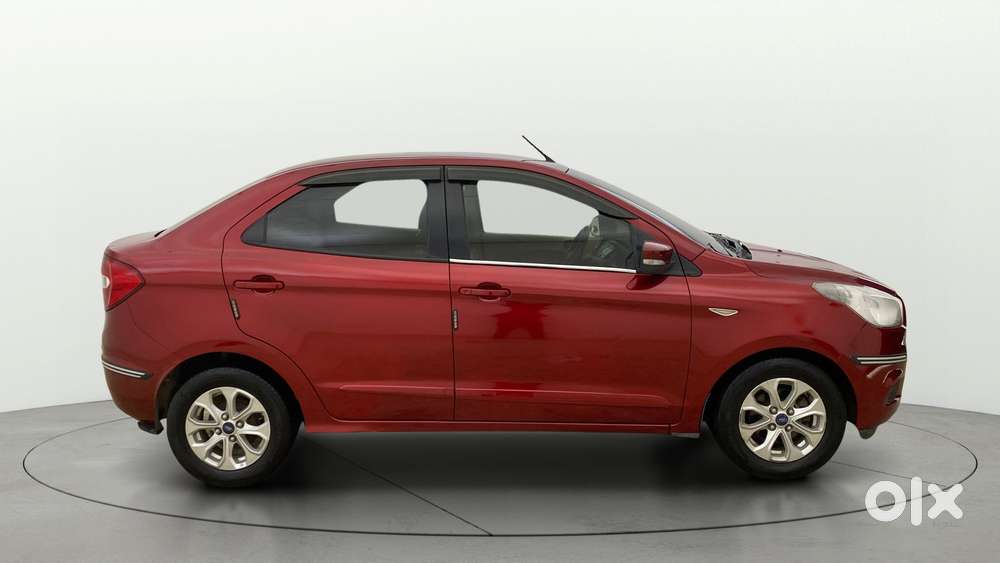 Ford Figo Aspire Titanium, 2016, Petrol