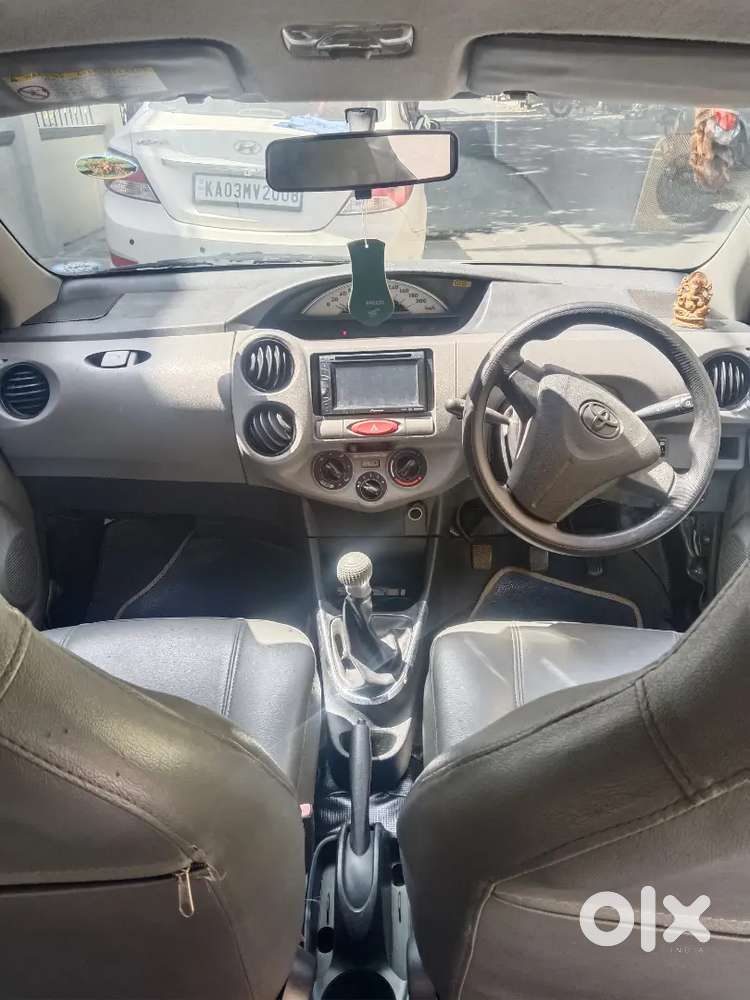 Toyota Etios 2011 Manual 95000 Km
