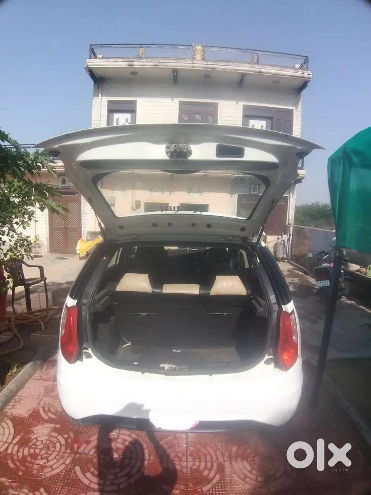 Tata Bolt Diesel Quadrajet 1.3 Xe 18