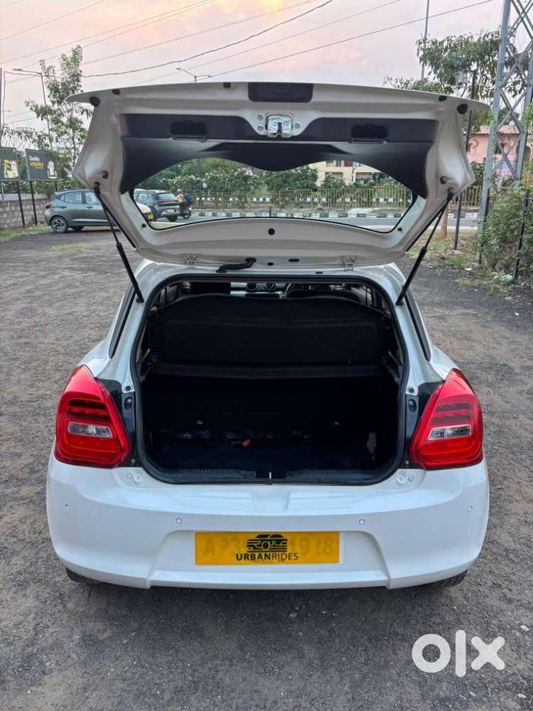 Maruti Suzuki Swift 2018 Amt Vxi, 2023, Petrol