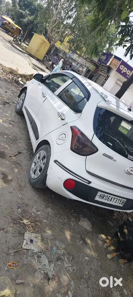 Hyundai Grand I10 Sportz 2017 Km Driven