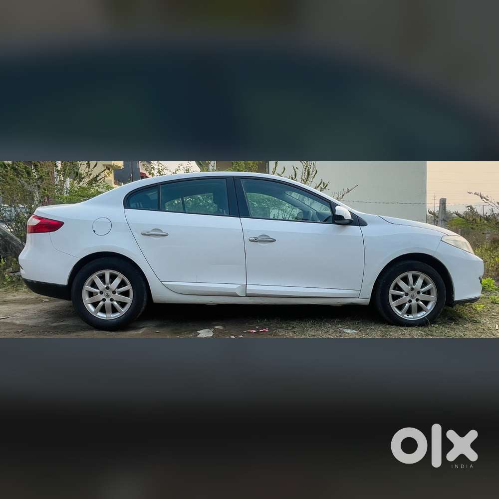 Renault Fluence 2012 Diesel First Hand