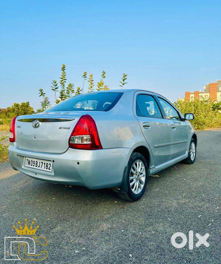 Toyota Etios 2010-2012 V, 2011, Petrol