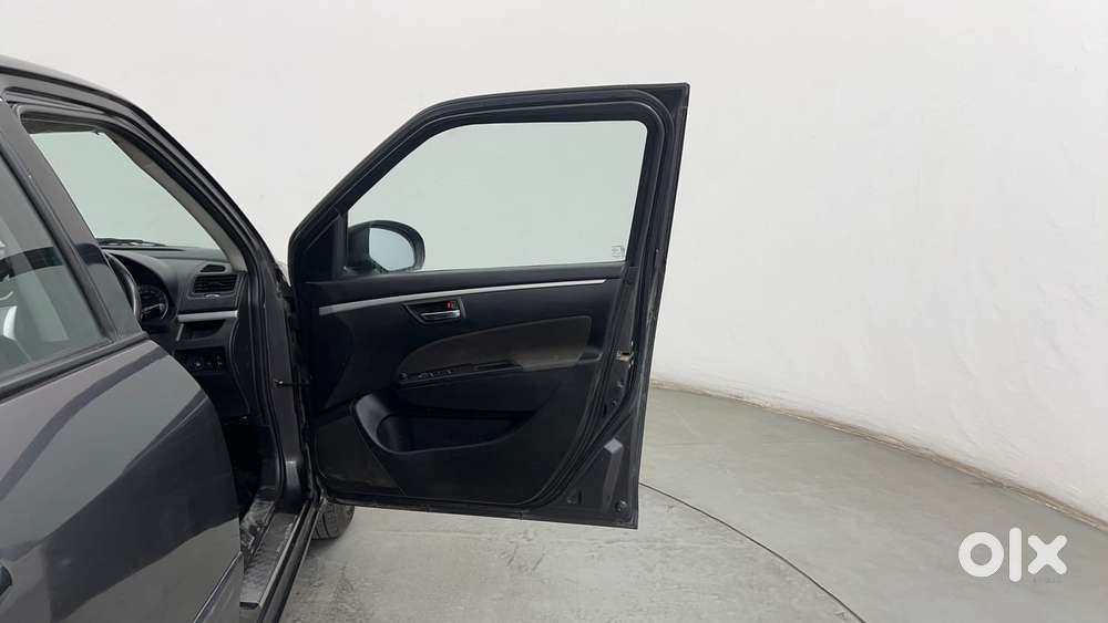 Maruti Suzuki Swift Vvt Vxi, 2017, Petrol