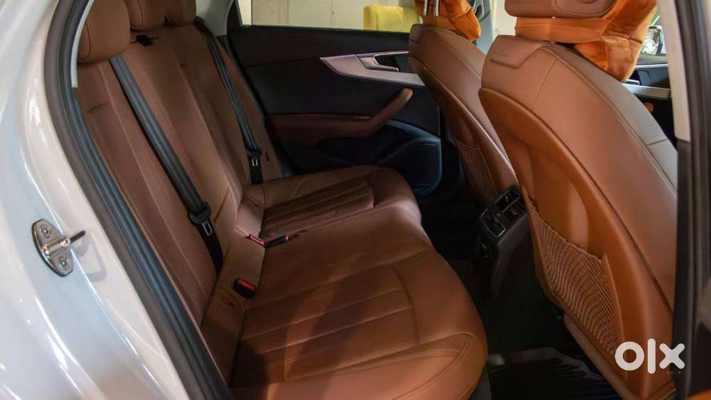 Audi A4 2.0 Premium Plus 40 Tfsi, 2024, Petrol