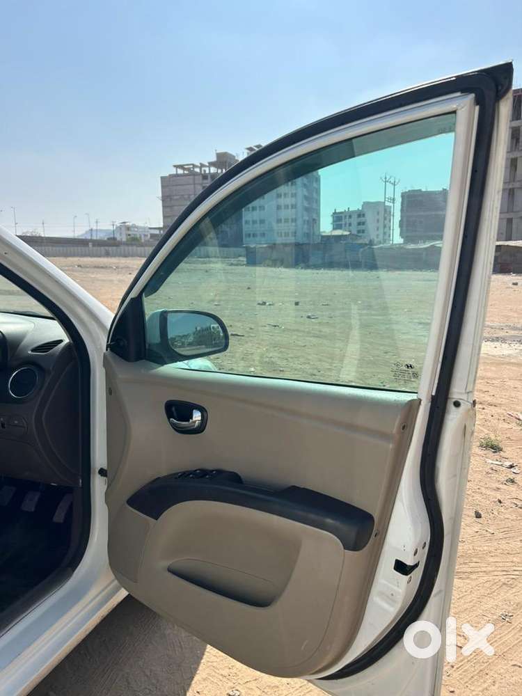 Hyundai Petrol Car 2014 Just Take And Drive Condition