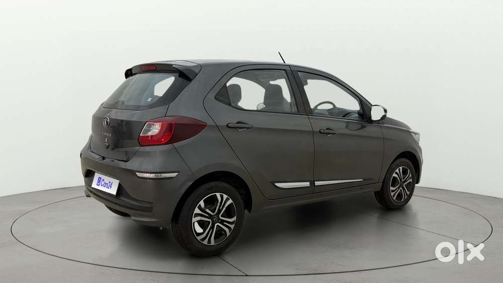 Tata Tiago 1.2 Revotron Xt, 2022, Petrol