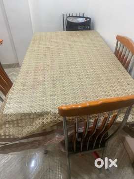 Olx par dining table discount