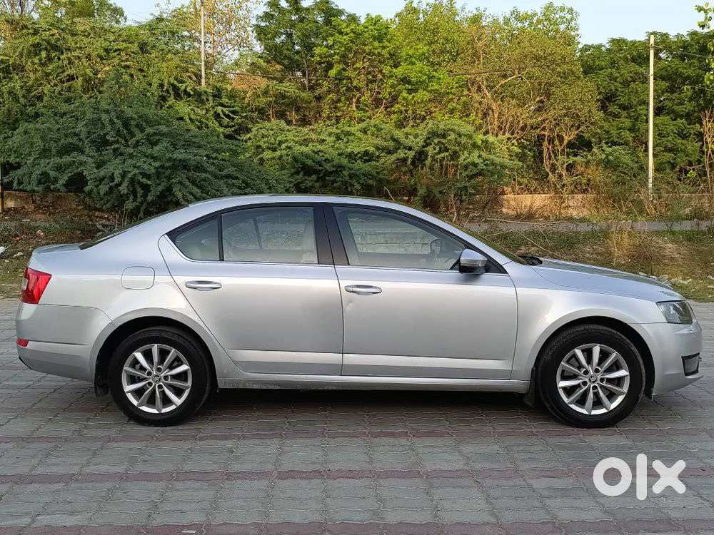 Skoda Octavia 2013-2017 Elegance 1.8 Tsi At, 2016, Petrol