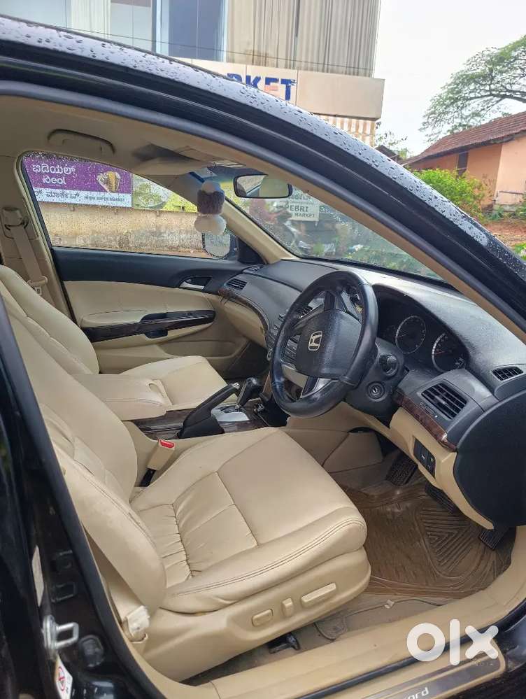 Honda Accord 2010