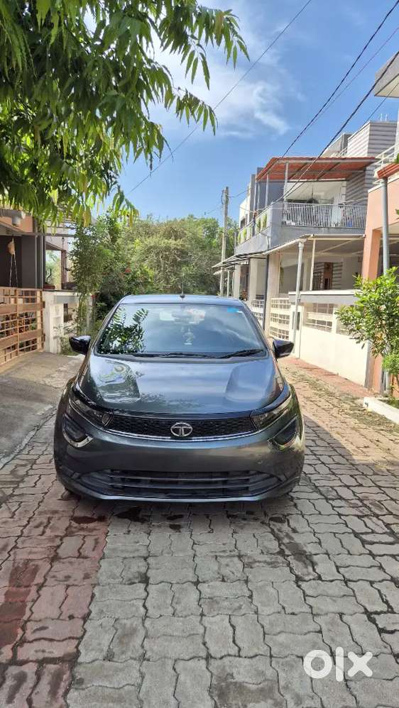Tata Altroz 2023 Petrol Well Maintained. Only Highway Drive.