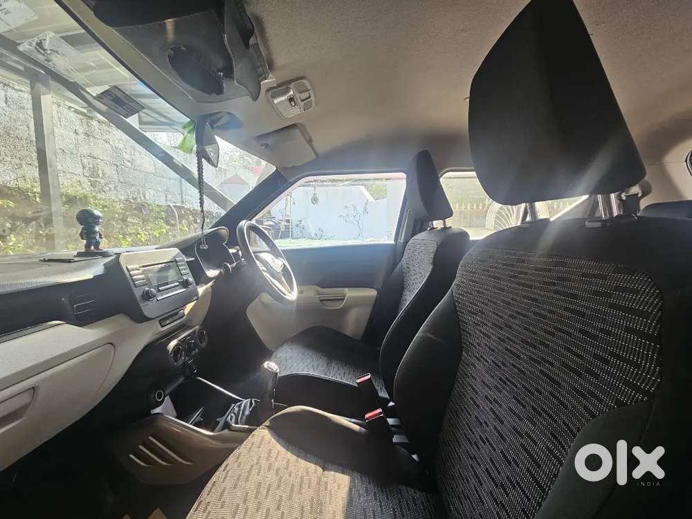 Single-owner Driven With A Full Dealership Service History